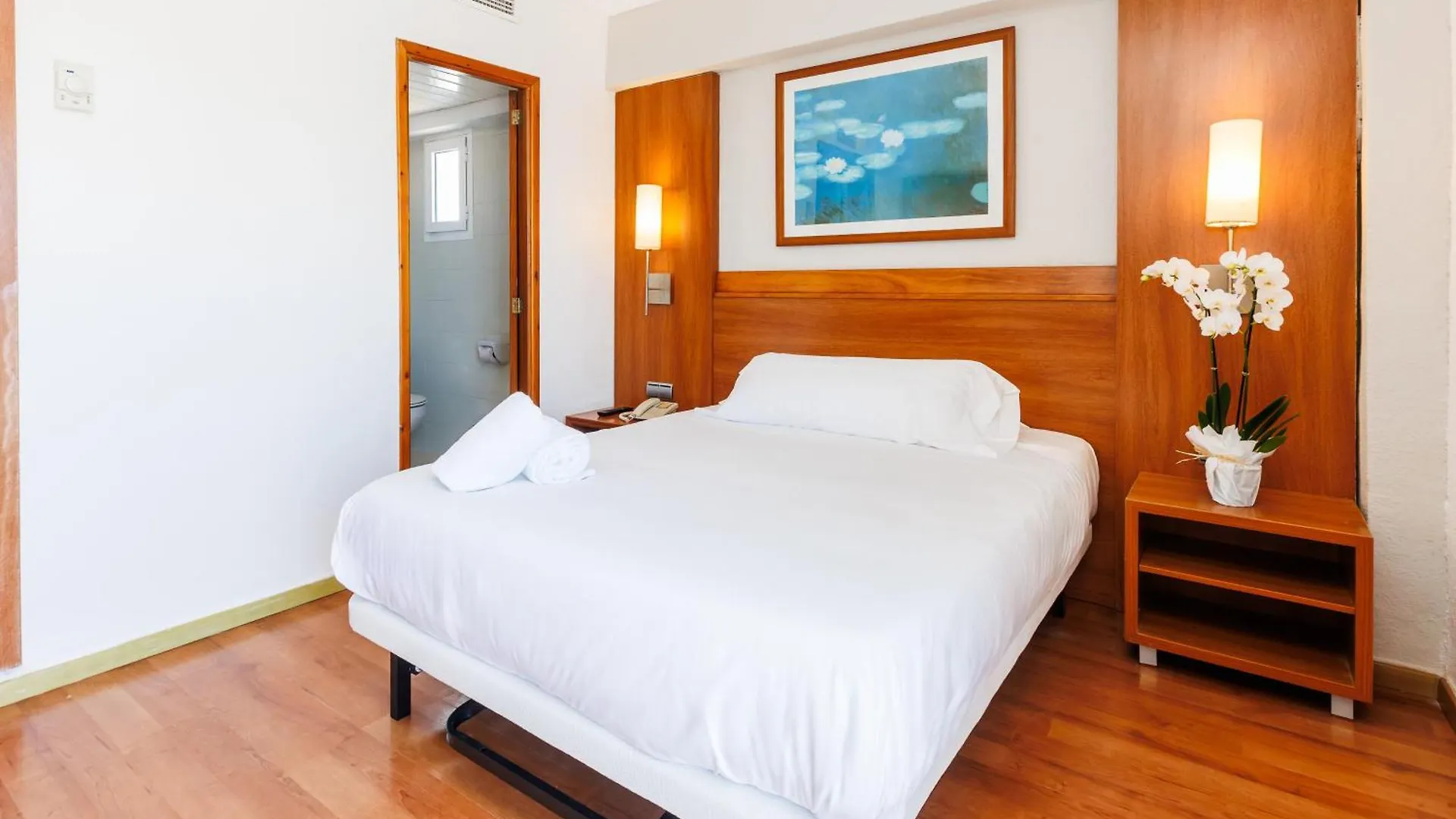 O7 Colombo Hotel S'Illot  3*, S'Illot (Mallorca)